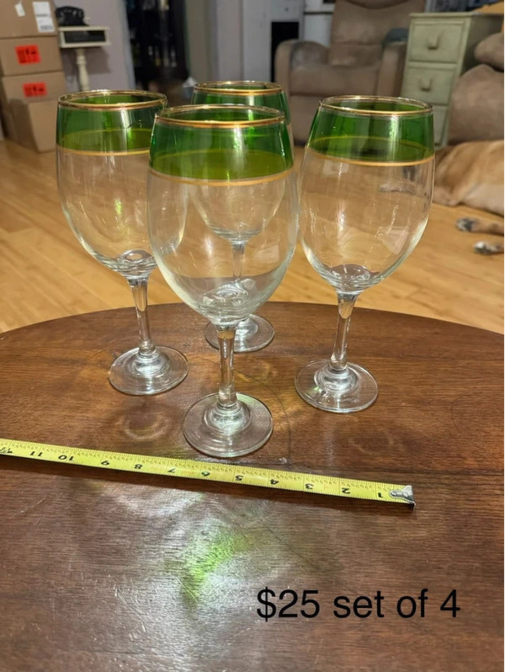 Vintage wine glass set green with gold trim